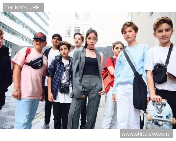 南京滑板队荣获全国滑板团队协作排行榜第二名展现出色团队精神与实力